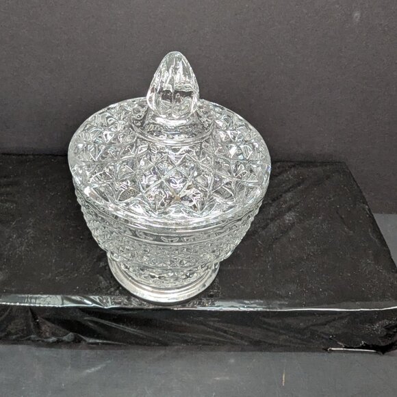 Vintage 1960's Wexford Footed Clear Glass Diamond Design Sugar Bowl with Lid - Picture 2 of 7